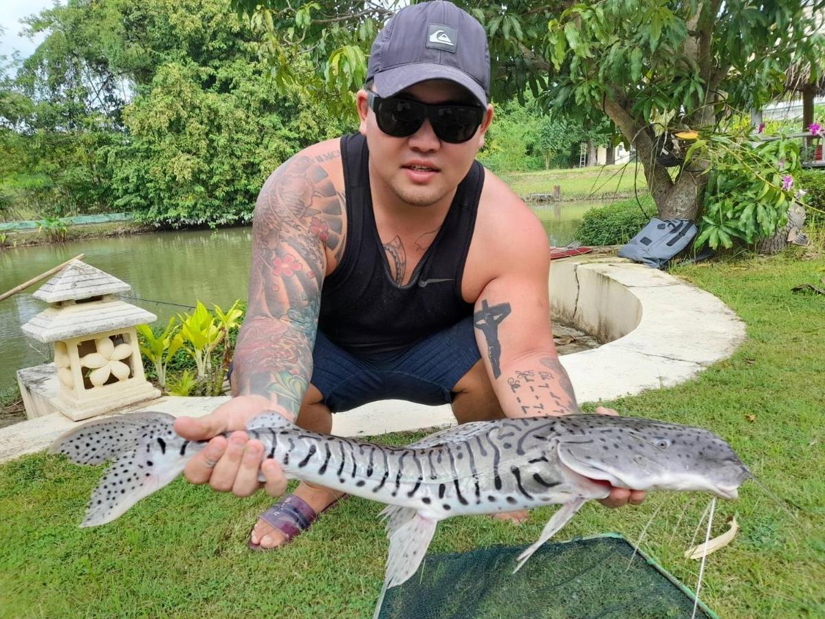 Llamados Fishing Lake San Kamphaeng Extérieur photo